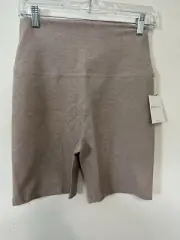 Beyond Yoga Spacedye High Waisted 7" Tan Biker Short Size XL