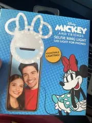 Disney Selfie Ring Adjustable Light White MINNIE MOUSE NEW IN BOX
