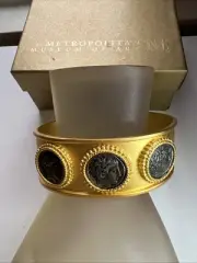 Vintage MMA HEAVY GOLD PLATE APOLLO COIN CUFF Bracelet Metropolitan Museum NEW