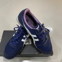 在飛比找蝦皮購物優惠-Asics sneakers trainers runner