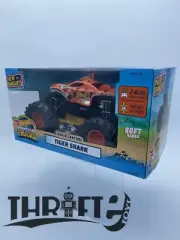 New Bright 1:15 RC Monster Truck Remote Control 4x4 Hot Wheels Tiger Shark.