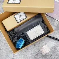 在飛比找momo購物網優惠-【Betrue】都市浮光鋼筆禮盒+霧光黑鋼筆+紙膠帶+卡套(