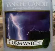 Yankee Candle Retired "STORM WATCH"~Fresh ~ Large 22 oz.~WHITE LABEL~ RARE ~ NEW