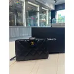 *SHIHNA名牌精品*CHANEL 金釦扣式中夾