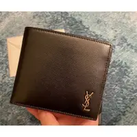 在飛比找PopChill優惠-[二手] SAINT LAURENT 黑色皮夾金標短夾 聖羅