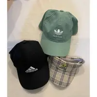 在飛比找蝦皮購物優惠-近全新～adidas 愛迪達老帽 正版