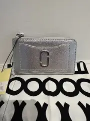 Marc Jacobs Snapshot Top Zip Multi Wallet 2F4SMP067S02 Unisex