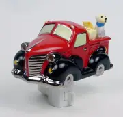 Vintage 40's Red Truck 3D Ceramic Night Light Fluffy Dog On/Off Swivel Plug NIB