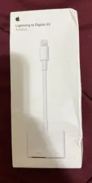 Genuine Apple Lightning to Digital AV Adapter Cable to HDMI Port A1438 MD826ZM/A