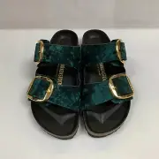 Birkenstock New w/ Box Arizona Big Buckle Rivet Green Velvet Exquisite Regular