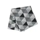 Triangles 175GSM Geometric Pattern Printed Polar Fleece Throw Rug 120 x 150cm Gr