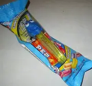 Disney FINDING DORY Pez Dispenser DORY [Pez Branded Cello Bag] 2016 Clear Base
