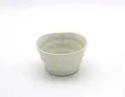 Mino Ware Japanese Cafe Series New Honoka Small Bowl, Large, White, 1 Piece (Size: H 2.1 x W 3.6 x D 3.6 inches (5.3 x 9.3 x 9.3 cm)