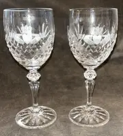 Pair of 2 Galway Crystal CLADDAGH RING Etched Hands 6 3/4” White Wine Glasses