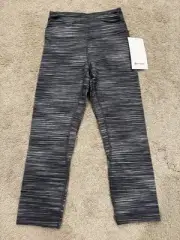 NWT Lululemon Align HR Crop 21” *Cross Waist Sz 6 UYMF Gray Herringbone