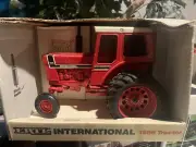 Ertl International 1566 1/16 Scale Special Ed.