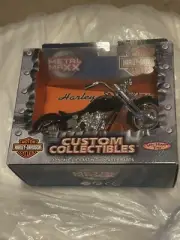 Harley Davidson SERIES FXSTS SOFTAIL Motorcycle 1:17