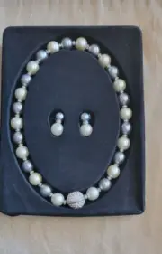 Kenneth Jay Lane KJL for Avon Vintage Elegant Pearlesque Necklace & Earrings set