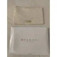 在飛比找蝦皮購物優惠-全新~BVLGARI 寶格麗 晶彩化妝包  金蔥淺淺灰18.