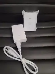 Ubiquiti Giga Wave 48v Gigabit PoE Injector