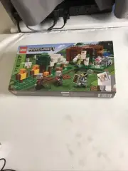 (Damaged Box) LEGO Minecraft 21159: The Pillager Outpost (Brand New / Sealed)