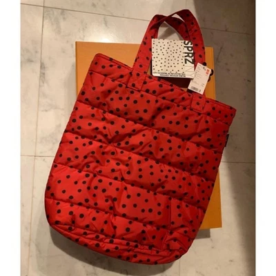 Yayoi Kusama x UNIQLO Quilted Tote bag Padded Red Nylon Polyester