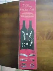 Worthy-7 piece Wine Set, Opener, Stopper, Cutter, and Drip Collar- BRAND NEW