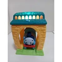 在飛比找蝦皮購物優惠-Fisher-Price 費雪 湯瑪士小火車聲光學習夜燈