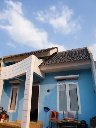 東柏格的2臥室獨棟住宅 - 70平方公尺/1間專用衛浴Strategic blue house at gate of Bogor