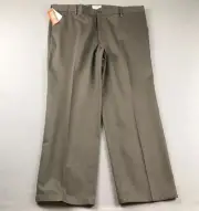 Dockers Pants Mens 42X30 Brown Stretch Flat Front Straight Fit No Wrinkles NWT