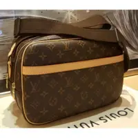 在飛比找蝦皮購物優惠-二手 LV LOUIS VUITTON(路易威登) M452