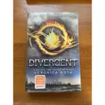 DIVERGENT 二手書