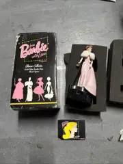 Barbie With Love Enchanted Evening Barbie Musical No: 1566 Enesco 1995 Glamour