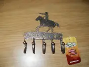 NEW SHOOTING COWBOY HORSE BRONZE/ BLACK COLOR, BRIDLE / KEY / CLOTHING, HOOKS