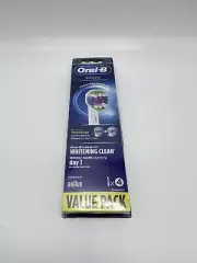 Oral-B 3D White Toothbrush Heads with CleanMaximiser - 4 Pack