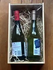 Double wooden wine gift boxes with perspex lid. 90 units in original boxes.