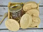 Honey Soap Manuka essential oil Artisan Soap Real Honey 90Grams