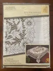 Vintage Square Nottingham Lace Aintree Tablecloth Peggy Wilkins 105cm NEW
