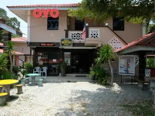 OYO44005塞南金度假村和咖啡廳OYO 44005 Senangin Resort and Cafe