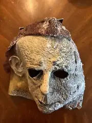 HALLOWEEN ENDS - MICHAEL MYERS MASK - TRICK OR TREAT STUDIOS New With Tags