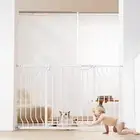 VEVOR Baby Gate Safety Stair Gate Dog Barrier Doorway 749-1346mm Wide 762mm Tall