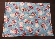 COUNTRY COTTAGE SET OF 4 CHRISTMAS HOLIDAY SNOWMEN REVERSIBLE FABRIC PLACEMATS