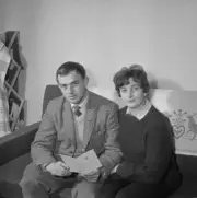 Welsh rugby player Clive Rowlands with his wife, UK, 16th January 1 - Old Photo
