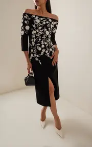 [Carolina Herrera] Embroidered Off-The-Shoulder Cady Dress