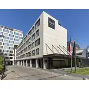 Ola Santiago Providencia, Tapestry Collection by Hilton
