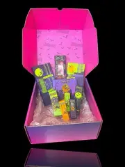 Glamlite X Scooby-Doo Mystery Makeup Collection 9 Piece PR Set - NIB - Rare!!!!