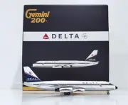 Gemini 200 DELTA AIRLINES Convair CV-880. Reg: N8801E. "WIDGET CROWN" Livery.