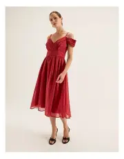 [REVIEW] Waltz Dress in Garnet