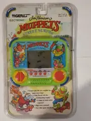 Vintage 1990's Muppets Street Surfin'LCD Game Tiger Electronics sealed packaging
