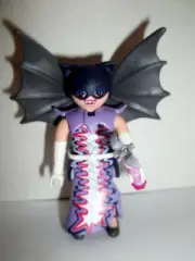Yr Playmobil,VAMPIRE,BAT GIRL,Series #14 Figure,DISCONTINUED